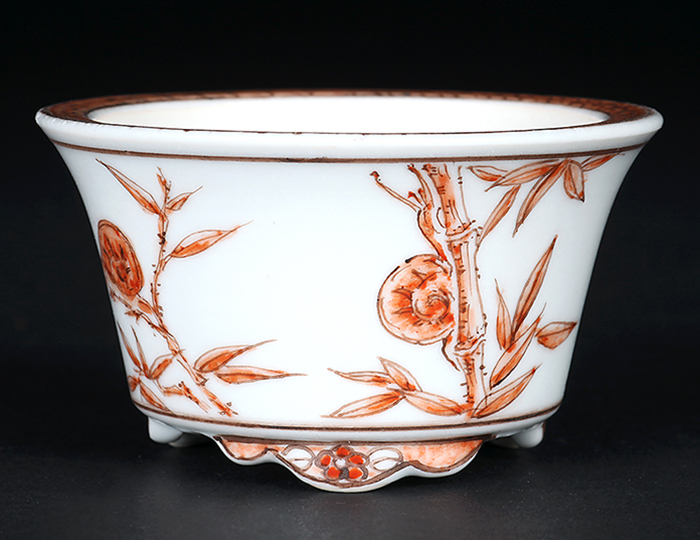 月之輪涌泉造、赤絵龍図外縁隅入切足長方鉢　盆栽鉢　名鉢 月之輪涌泉造、赤絵龍図外縁隅入切足長方