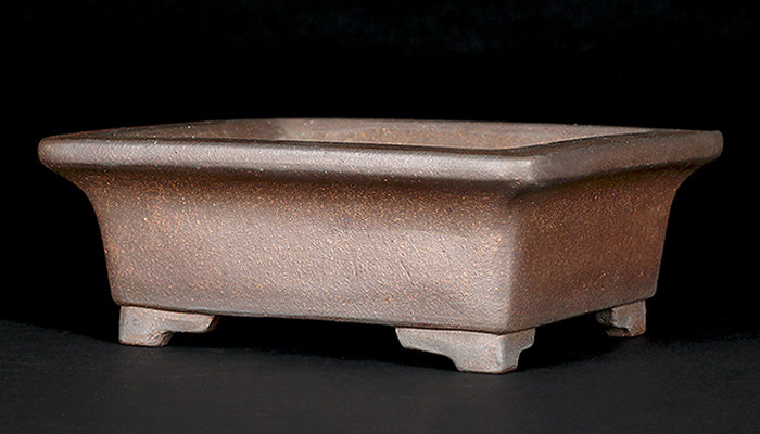 行山外縁長方鉢