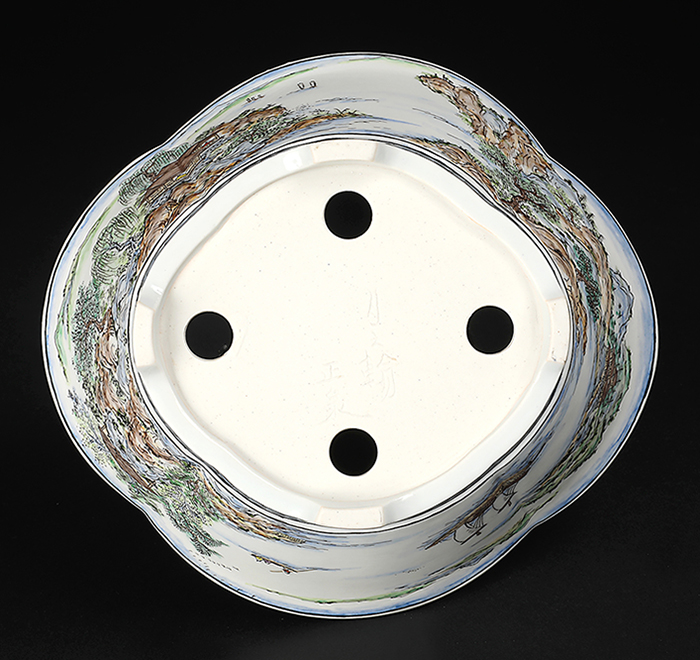 萬野美術館旧蔵　献上金欄手木瓜形平鉢+箱付き 萬野美術館旧蔵 献上金欄手木瓜形平鉢+箱付き 瓜蒔絵角赤手箱